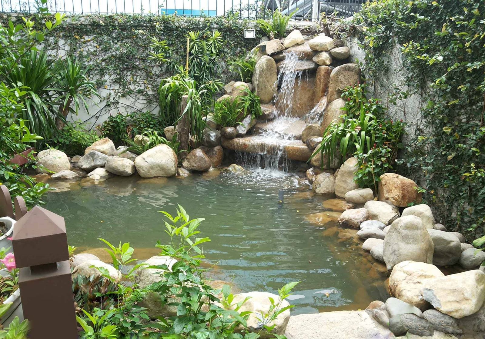 22548934_281674172346459_4079558484619197177_o(2)